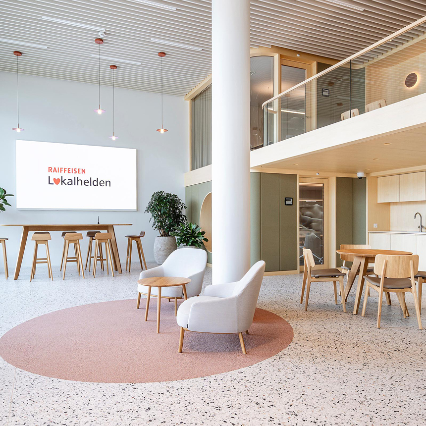 Raiffeisenbank Emmen, Emmenbrücke