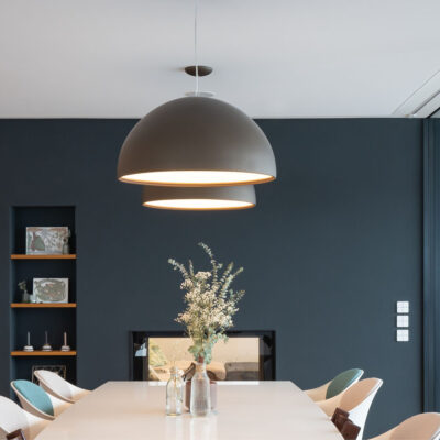 Akustikdecke aus Textil in privatem Wohnraum. Realisiert durch Röösli Funktionsdecken.